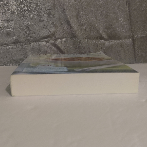 Not Your Mother's Slow Cooker Cookbook. By Hensperger & Kaufmann - Picture 4 of 9